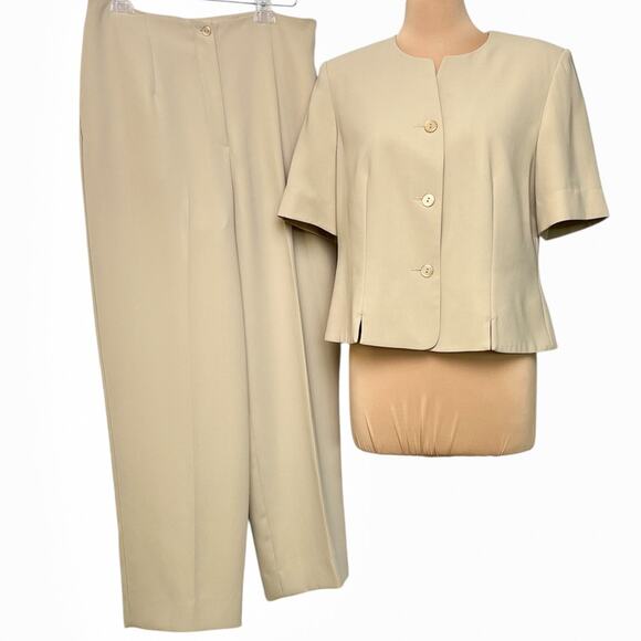 Vintage Pendleton Polyester Pant Suit 2 Piece 12/14 Beige Lined Short Sleeve Top - Picture 1 of 12